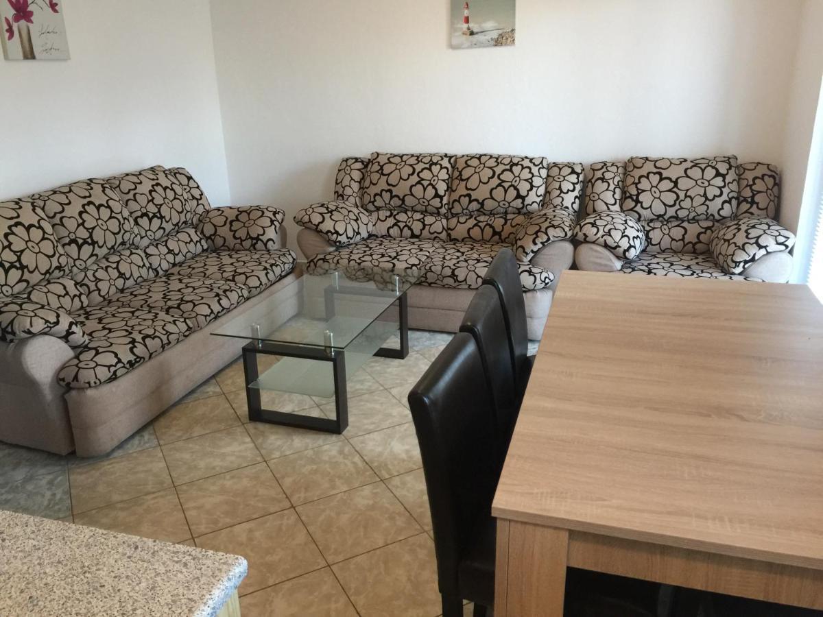 Apartmani Nerko Pag Town Exteriör bild