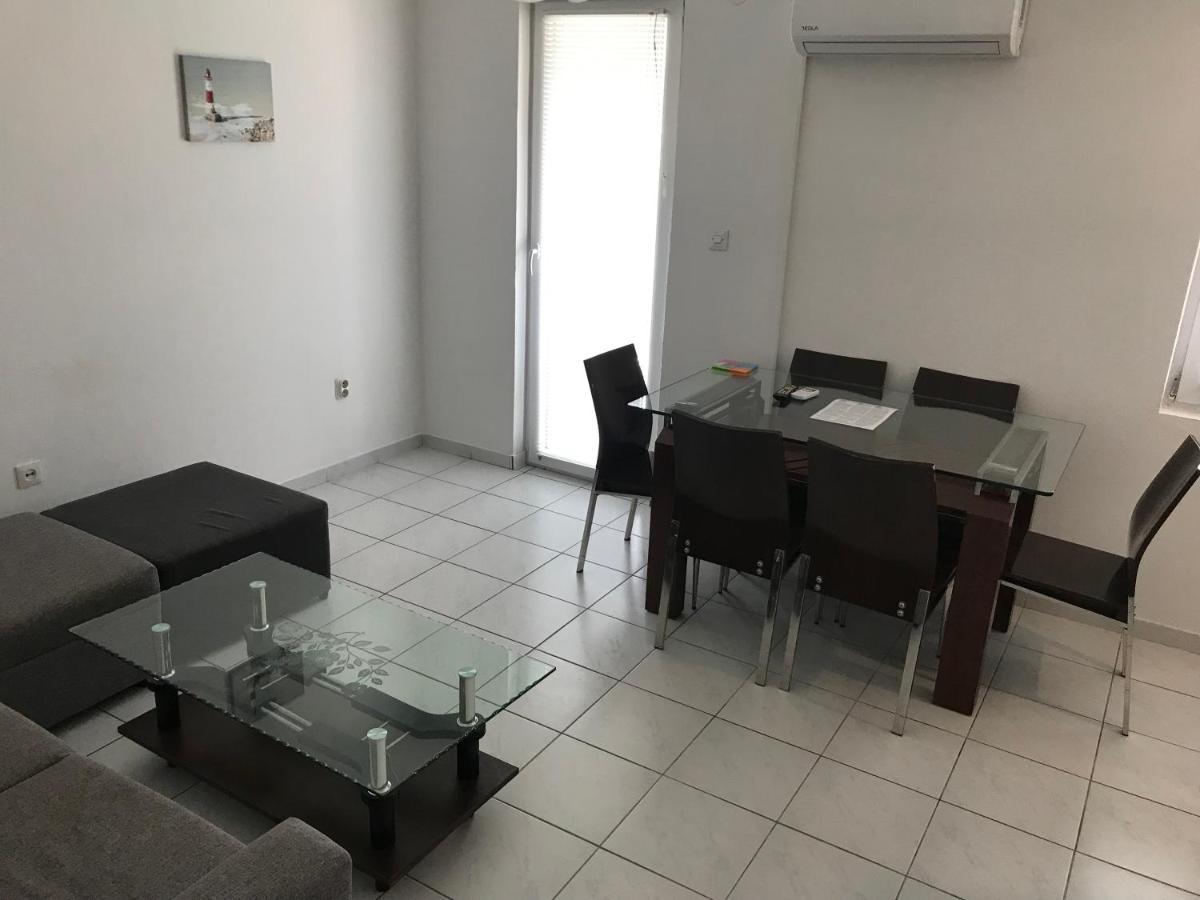 Apartmani Nerko Pag Town Exteriör bild